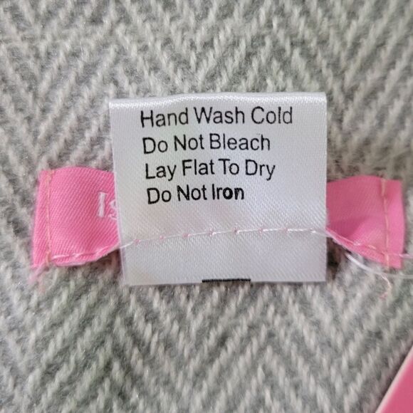 Isaac Mizrahi Herr Blanket Scarf • Antique White • NWT - Picture 9 of 9